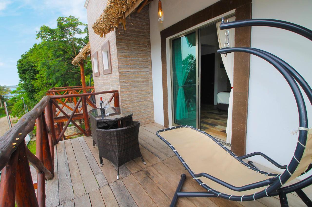 Hotel Pancho Villas Bacalar - Free Bikes And Paddles מראה חיצוני תמונה