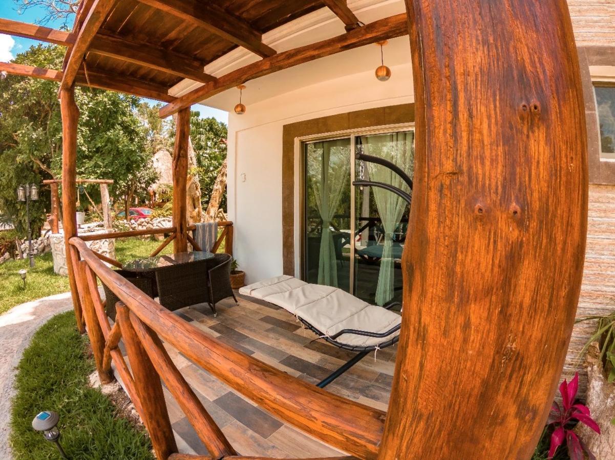 Hotel Pancho Villas Bacalar - Free Bikes And Paddles מראה חיצוני תמונה