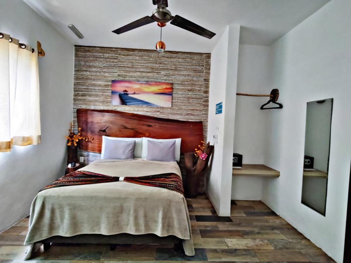 Hotel Pancho Villas Bacalar - Free Bikes And Paddles מראה חיצוני תמונה