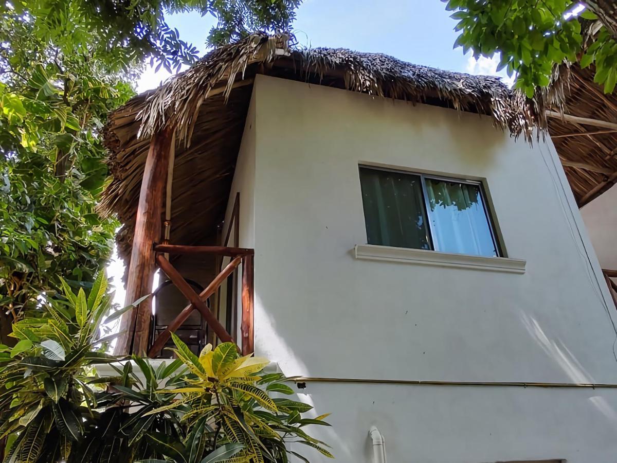 Hotel Pancho Villas Bacalar - Free Bikes And Paddles מראה חיצוני תמונה