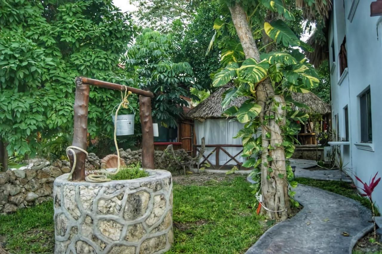 Hotel Pancho Villas Bacalar - Free Bikes And Paddles מראה חיצוני תמונה