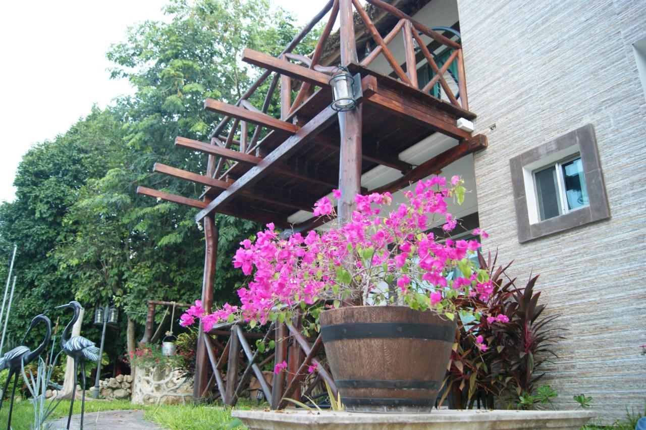 Hotel Pancho Villas Bacalar - Free Bikes And Paddles מראה חיצוני תמונה